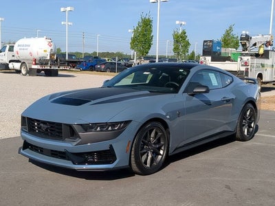 2026 Ford Mustang Dark Horse