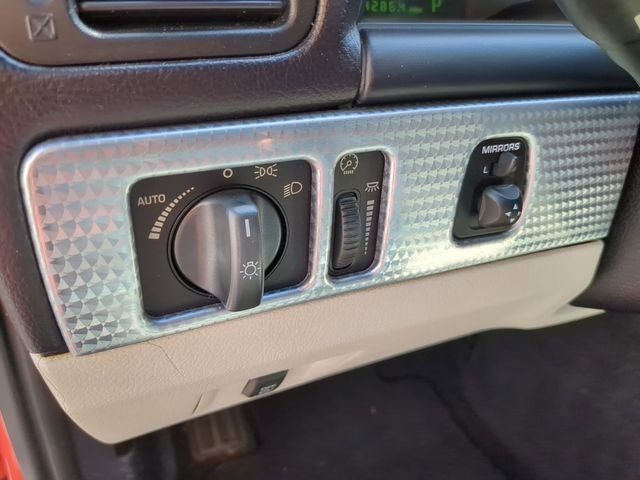 2003 Ford Thunderbird Base 007 Limited Edition