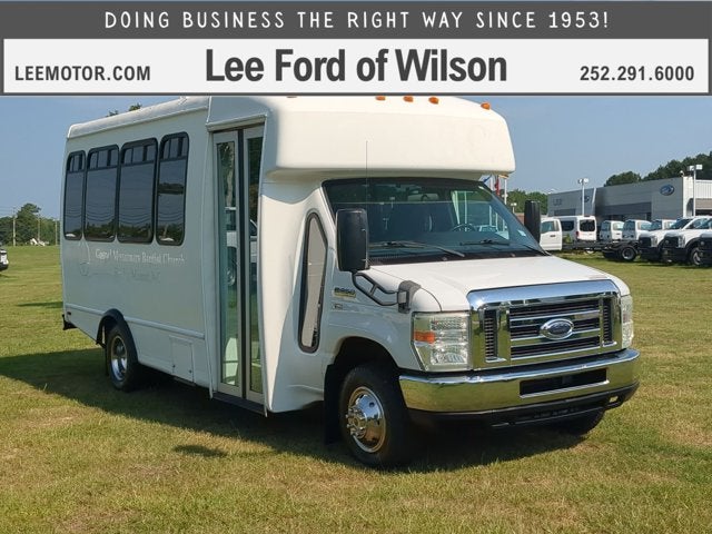 2013 Ford E-350SD Base Cutaway