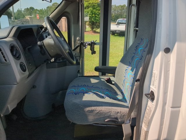 2013 Ford E-350SD Base Cutaway