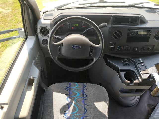 2013 Ford E-350SD Base Cutaway