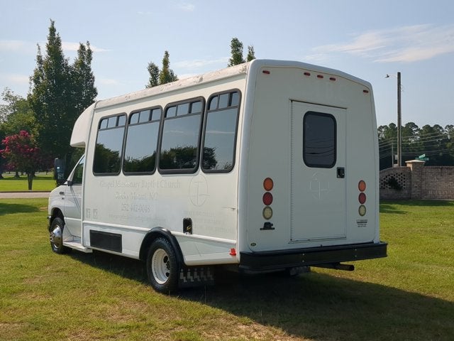 2013 Ford E-350SD Base Cutaway