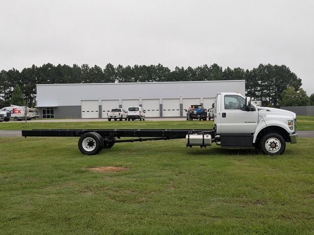 2026 Ford F-650SD Base