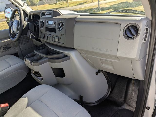 2026 Ford E-350SD Base Cutaway