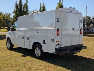 2026 Ford E-350SD Base Cutaway