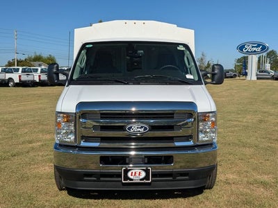 2026 Ford E-350SD Base Cutaway
