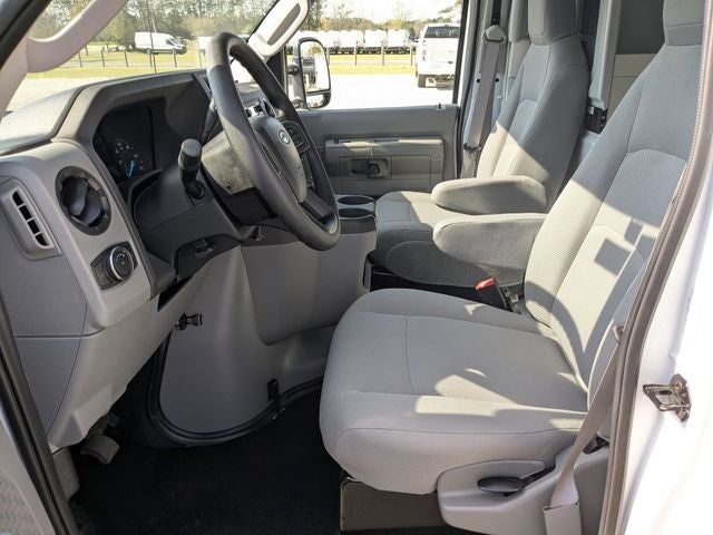 2026 Ford E-350SD Base Cutaway