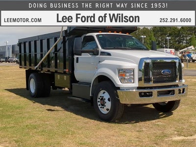 2027 Ford F-750SD Base