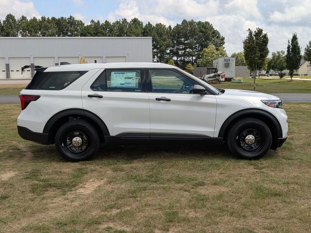 2025 Ford Utility Police Interceptor Base
