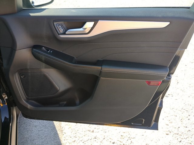 2026 Ford Escape Hybrid Platinum