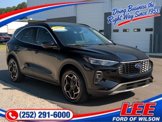 2026 Ford Escape Hybrid Platinum