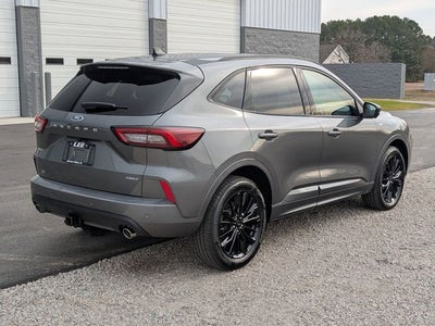 2026 Ford Escape Hybrid ST-Line Elite