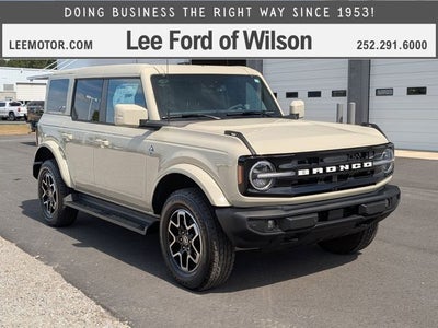 2025 Ford Bronco Outer Banks