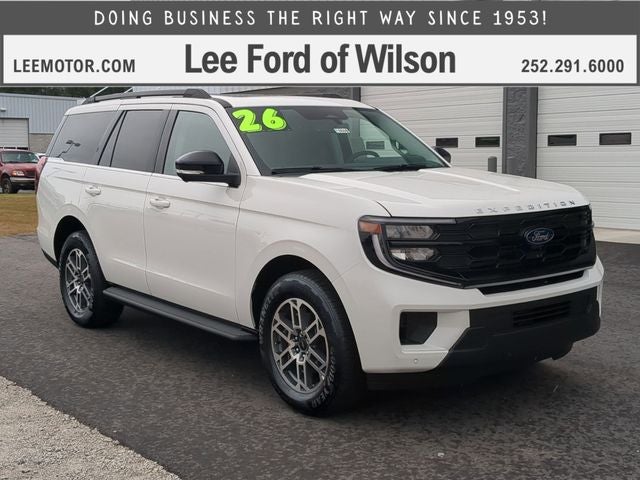 2026 Ford Expedition Active's photo