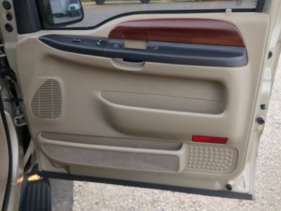 2005 Ford Excursion Limited