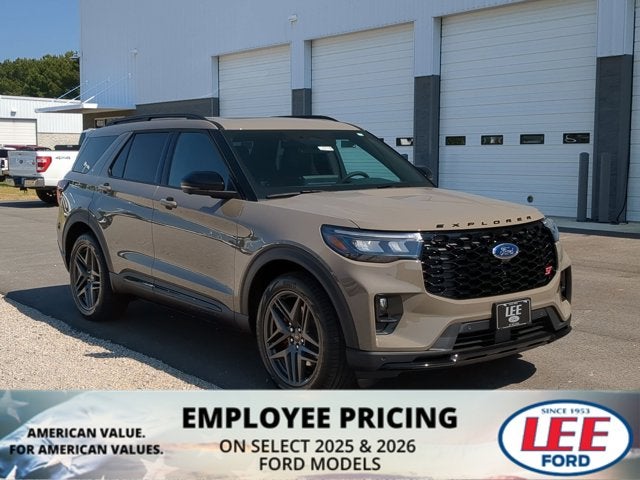 2026 Ford Explorer ST's photo