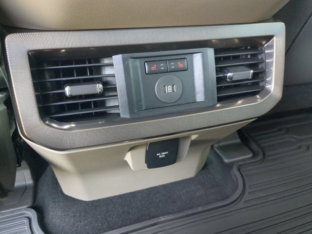 2026 Ford F-350SD Platinum DRW