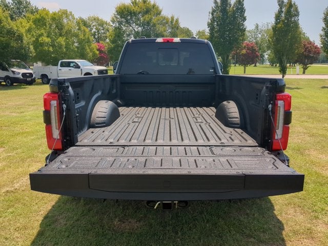 2026 Ford F-350SD Platinum DRW