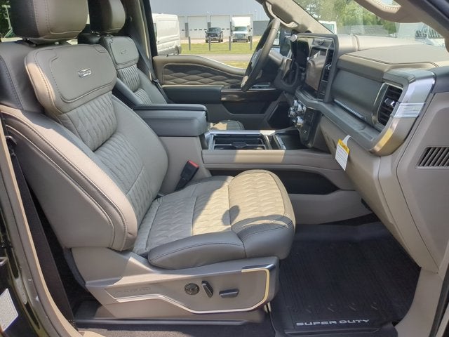 2026 Ford F-350SD Platinum DRW