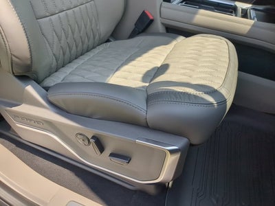 2026 Ford F-350SD Platinum DRW