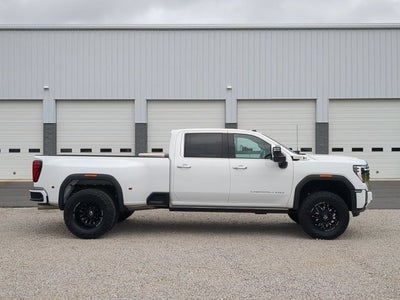 2024 GMC Sierra 3500HD Denali