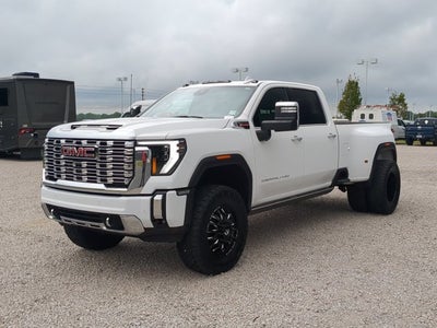 2024 GMC Sierra 3500HD Denali
