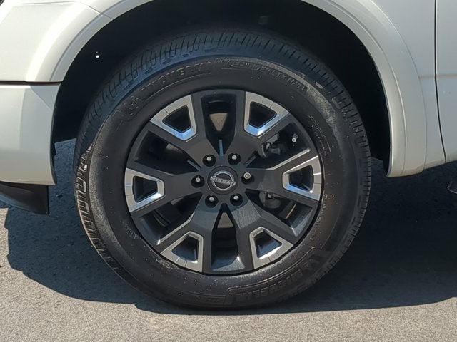 2023 Nissan Titan Platinum Reserve