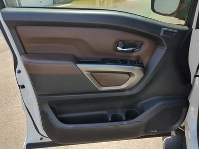 2023 Nissan Titan Platinum Reserve