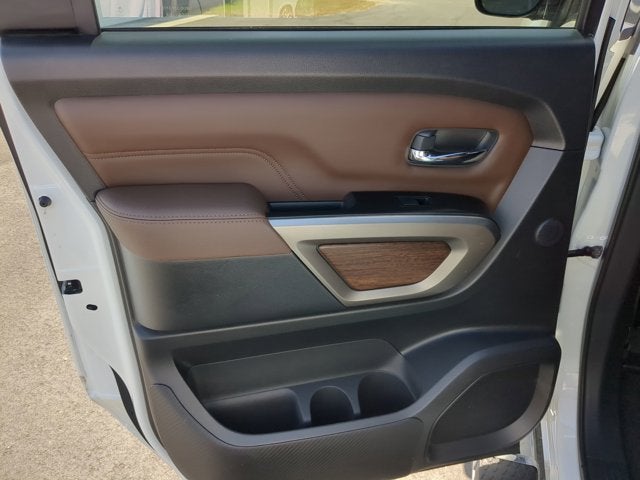 2023 Nissan Titan Platinum Reserve