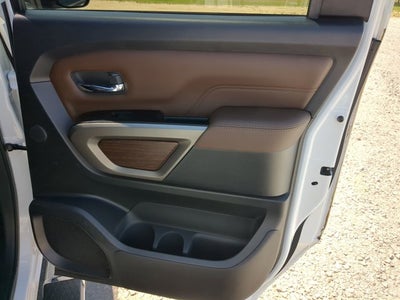 2023 Nissan Titan Platinum Reserve