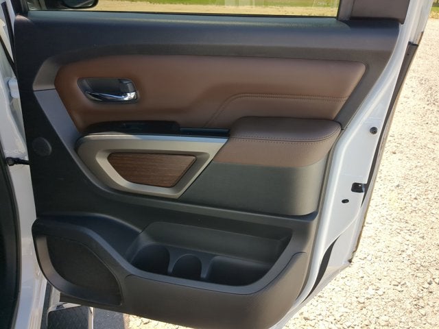 2023 Nissan Titan Platinum Reserve