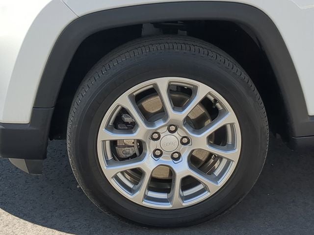 2023 Jeep Compass Latitude Lux