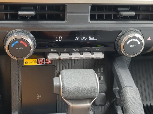 2024 Toyota Tacoma SR5 Crew Cab