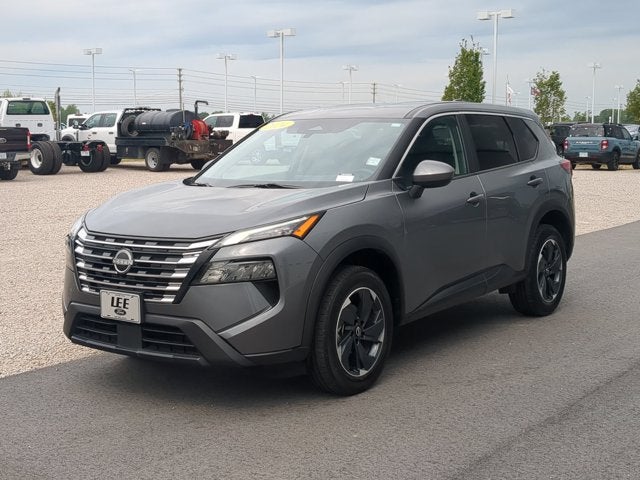 2024 Nissan Rogue SV