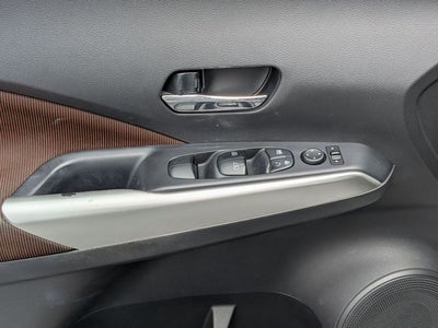 2018 Nissan Kicks SR