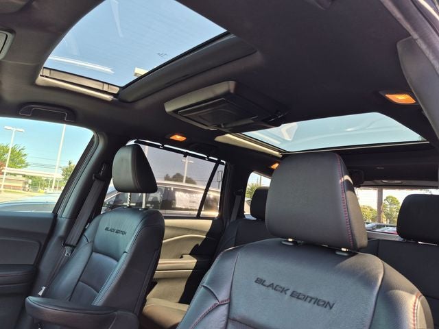 2022 Honda Pilot Black Edition
