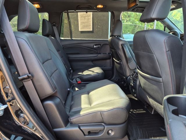 2022 Honda Pilot Black Edition