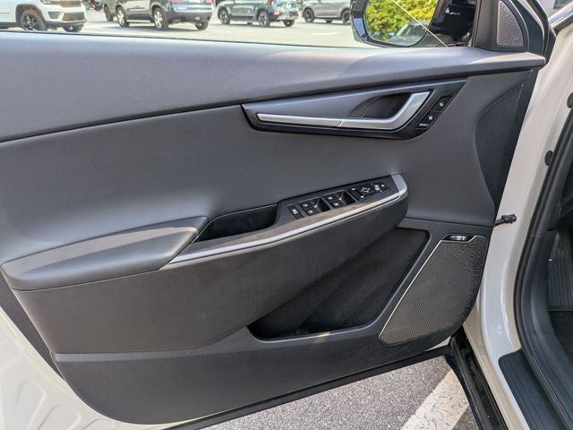 2022 Kia EV6 Wind