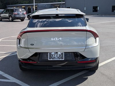 2022 Kia EV6 Wind