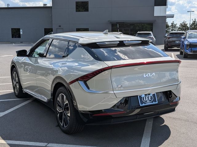 2022 Kia EV6 Wind