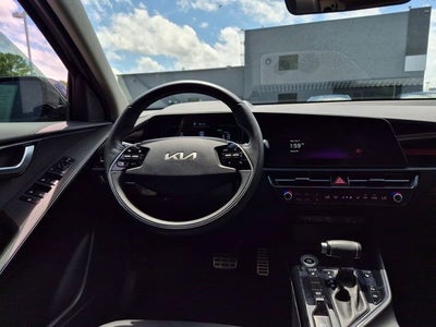 2024 Kia Niro EX Touring