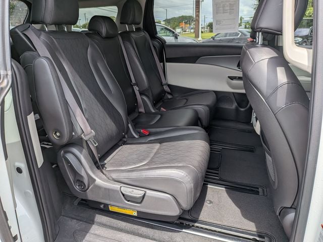 2022 Kia Carnival LXS