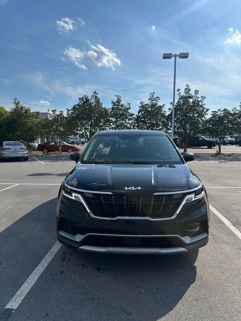 2024 Kia Sedona EX's photo