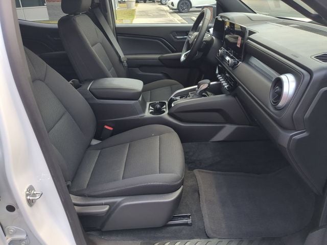 2025 Chevrolet Colorado LT