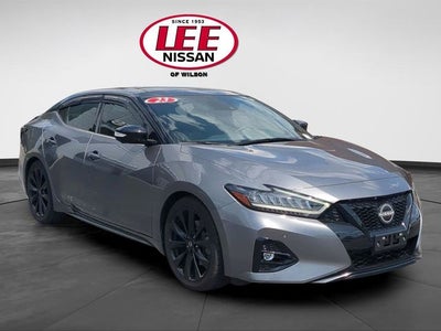 2023 Nissan Maxima SR