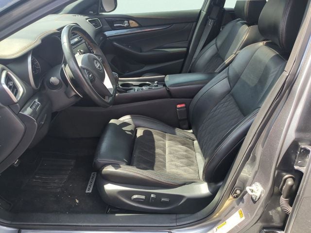 2023 Nissan Maxima SR