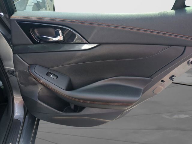 2023 Nissan Maxima SR