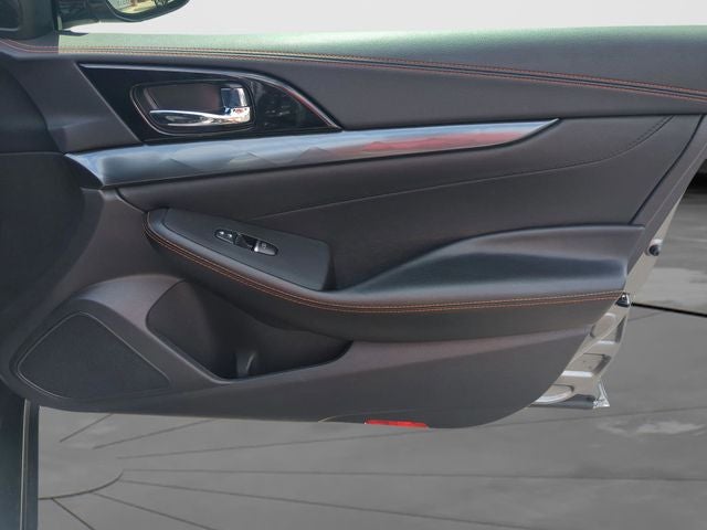 2023 Nissan Maxima SR