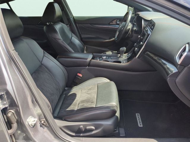 2023 Nissan Maxima SR
