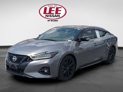 2023 Nissan Maxima SR